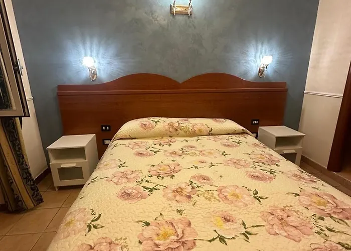 Near Termini Station Gasthuis 3*